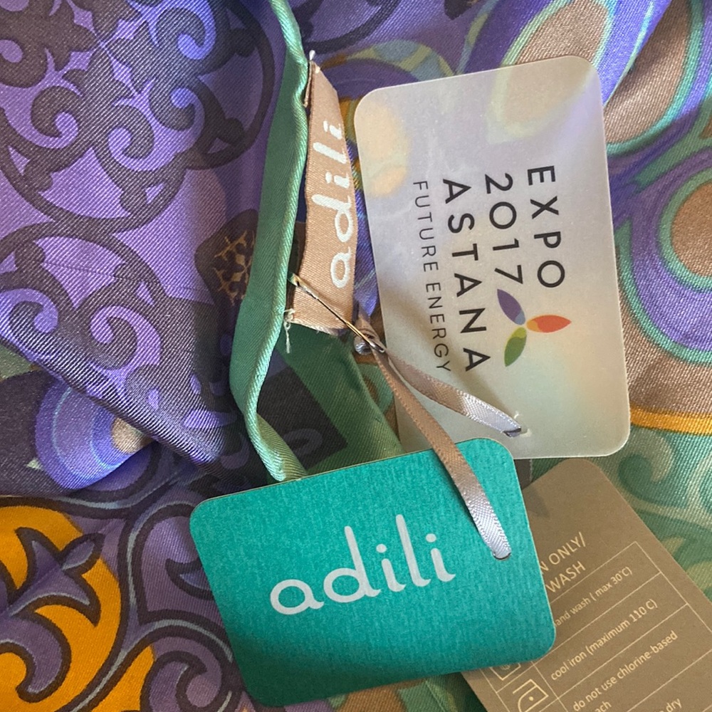 100% silk scarf - women’s - Picture 2 of 6
